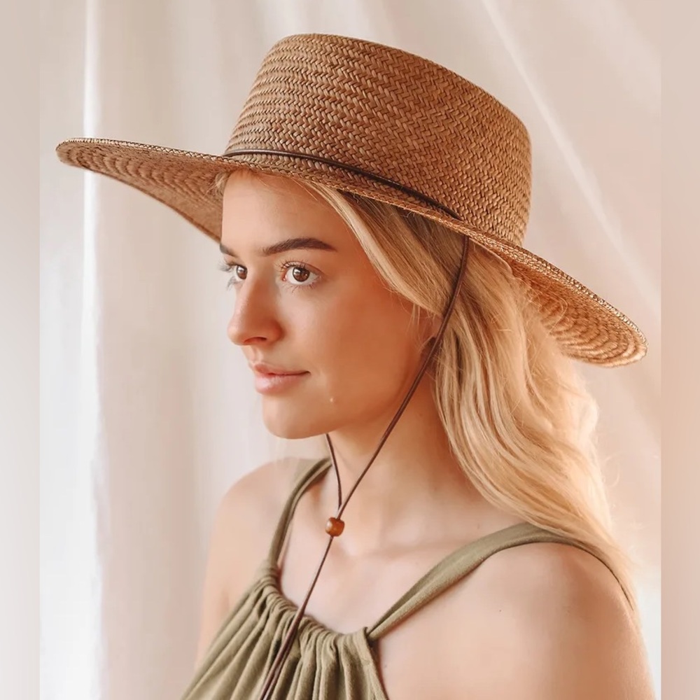 Lack of Color Vienna Boater Straw Hat with Carrier